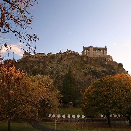 Apartamento Pass The Keys Trendy Historic Flat Sleeps 4 To 6 Near Leith Shore Edimburgo Exterior foto